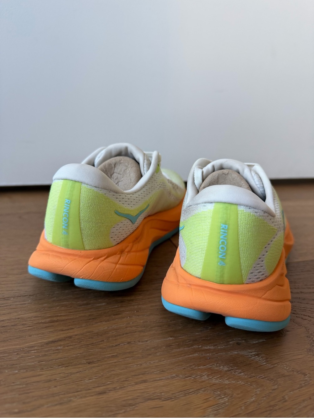 Hoka Rincon 4 Women’s Size 6.5 B Running Shoes - Picture 5 of 9